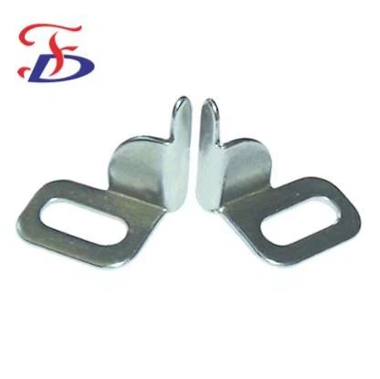 Moving Right Left Knife Presser Foot For Industrial Sewing Machine 